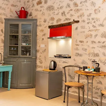Ydor Apartment Идра Экстерьер фото