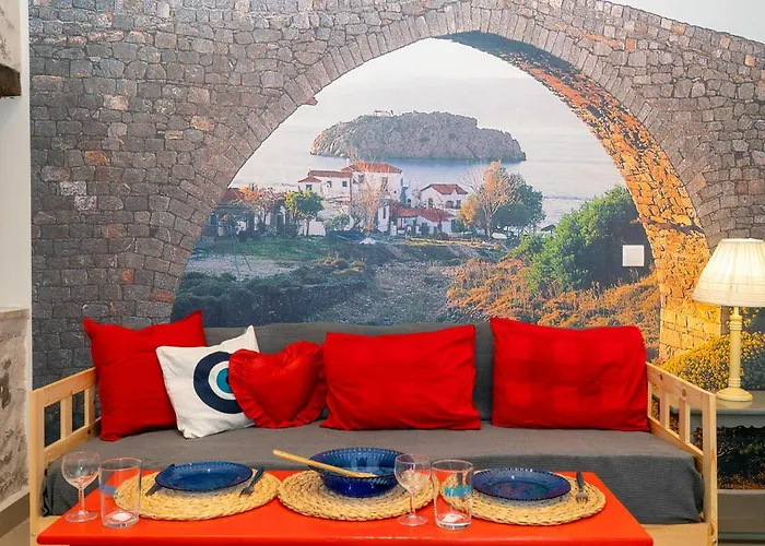 Ydor Apartment